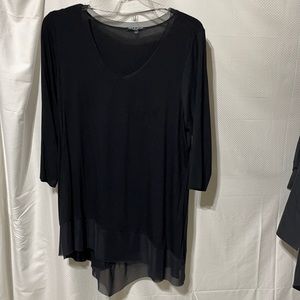 Cable & Gauge 1x black swing top super soft asymmetrical hemline nwot